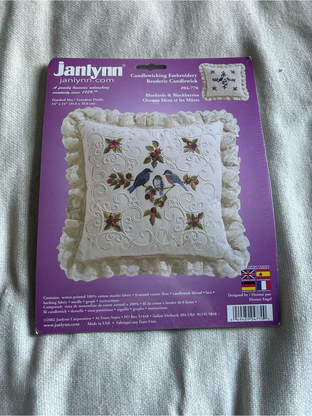 Janlynn candlewicking embroidery kit NWT